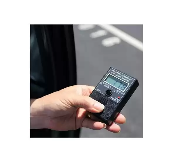 隔熱紙評比怎樣才準確？儀器 +實測揭露隔熱紙評比數據